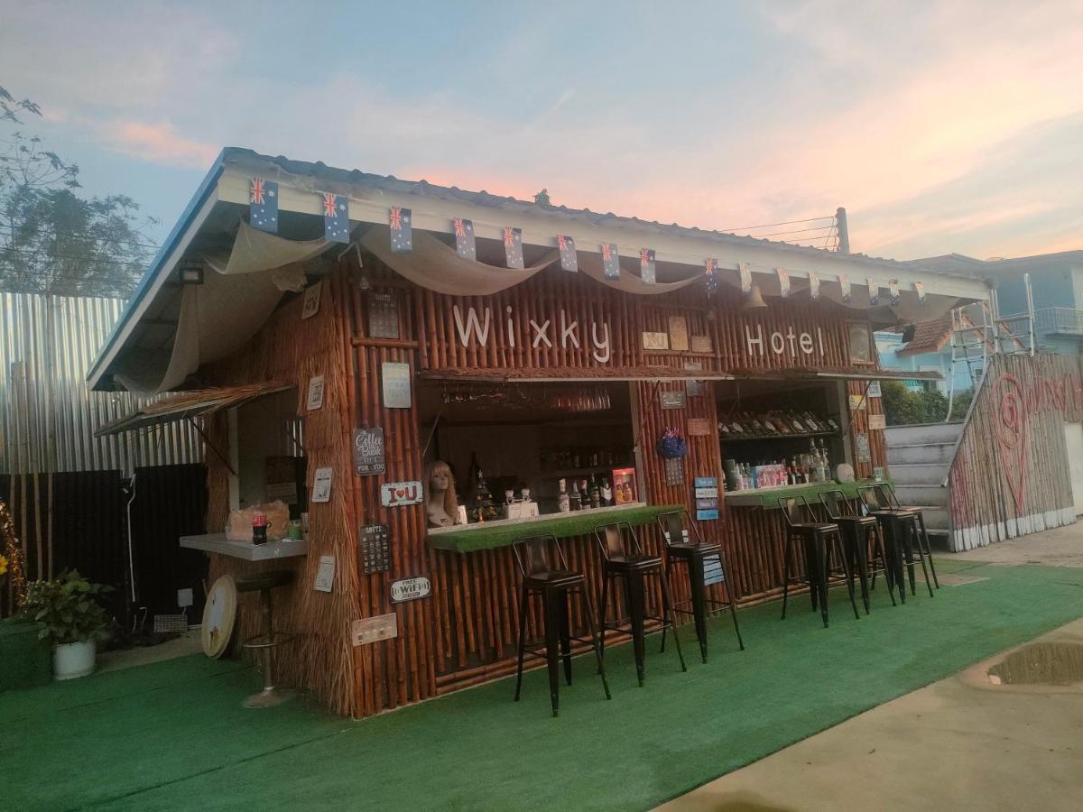 Wixky Hotel หนองคาย ภายนอก รูปภาพ