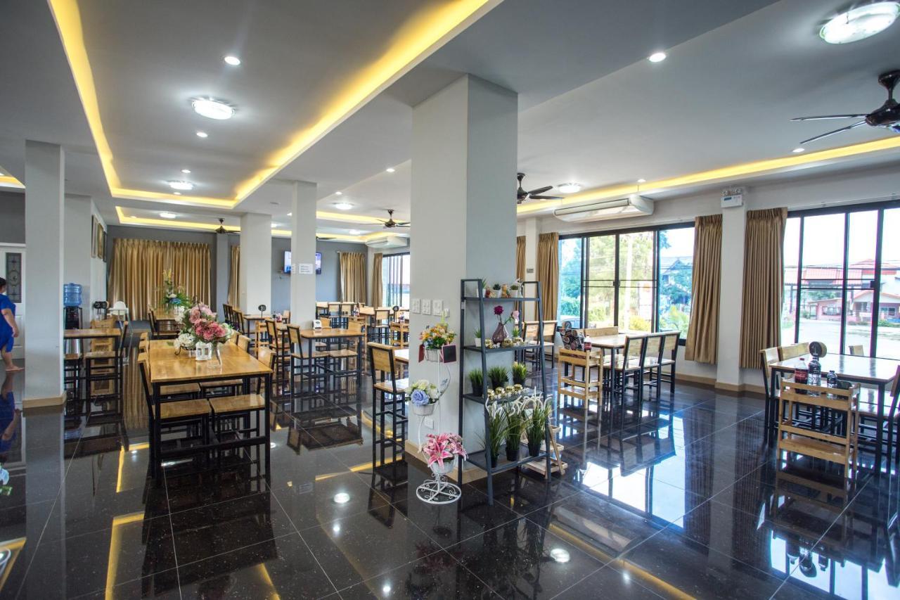Wixky Hotel หนองคาย ภายนอก รูปภาพ